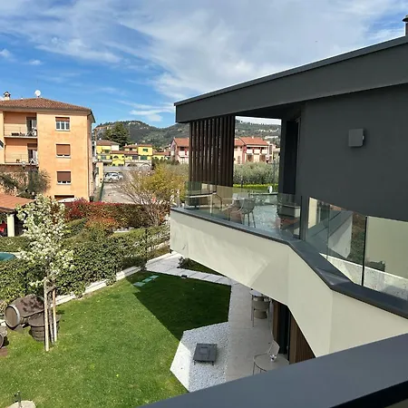 Villa San Zeno Rooms-2