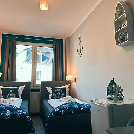 Orca Hotel Am Elbschloss-3