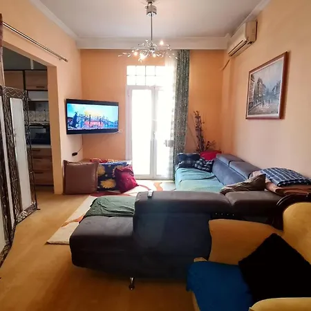 Budget And Family Friendly City Center 200Mbps-2