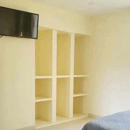Room With Private Bathroom-3