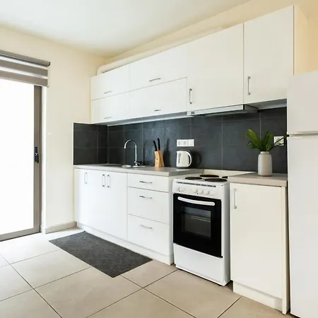 Elysee Apartment 4-2