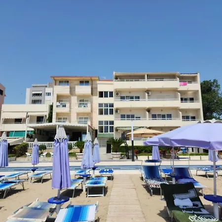 Hotel Maren Durres-3