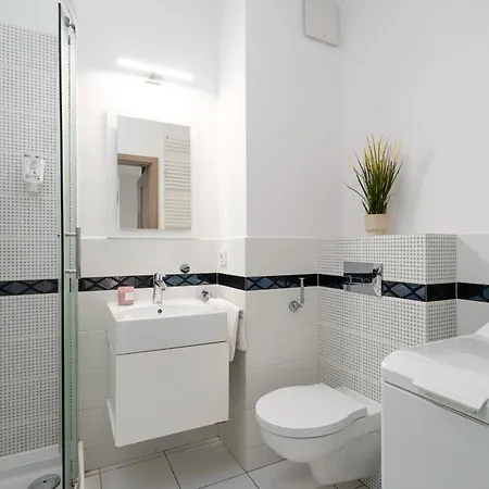 Modern Apartment Near Metro Warsaw Center - Kolejowa-2