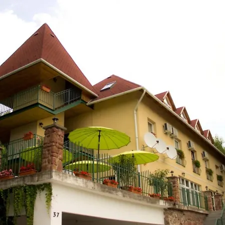 Gutenberg Villa-2