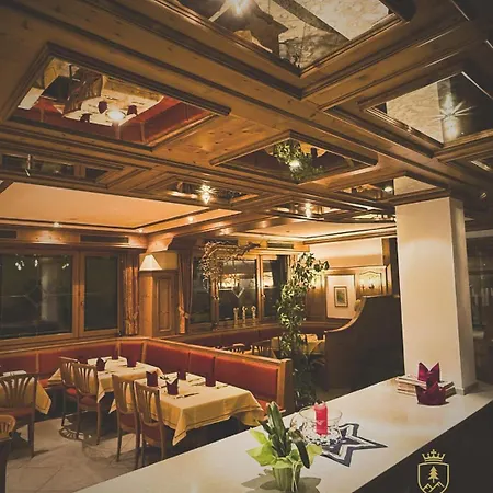 Schwarzwald Hotel-3