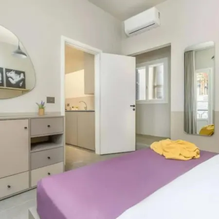 Steps 1BR in Gemmayze-3