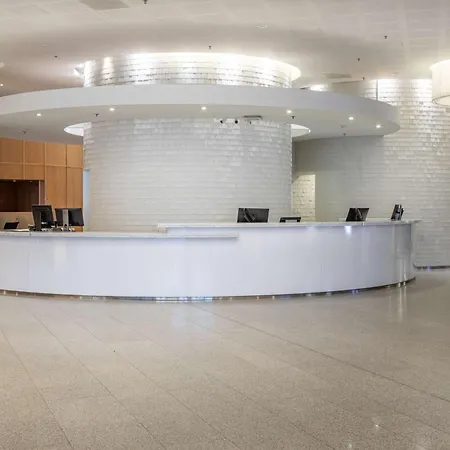 Hilton Helsinki Airport-3