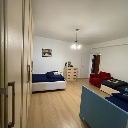 City Center Luxury Apartment-2