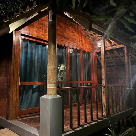 B & B Cottages-3