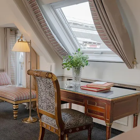 Hotel Napoleon Paris-2