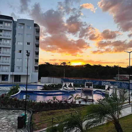 Eco Towers Resort - Lagoa Quente - Acesso Ao Parque, Cafe, Jantar - Opcional-3