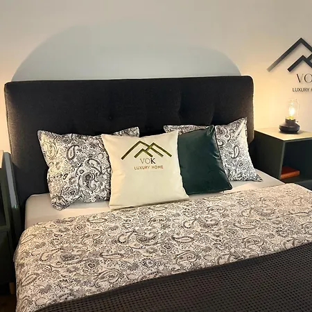 Vok Luxury Home I Tropical Living I 2 Levels Loft-3