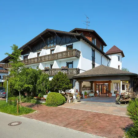 Ferienwohnungen Kurhotel Eichinger-3