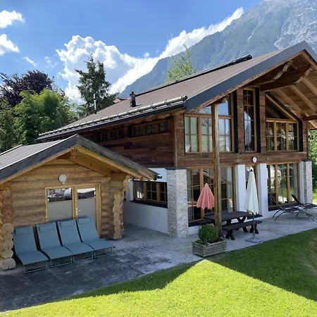 Im Weidach Superior Chalets-2