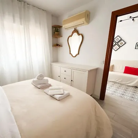 Beautiful Flat Perfectly Located By Beach And City-3