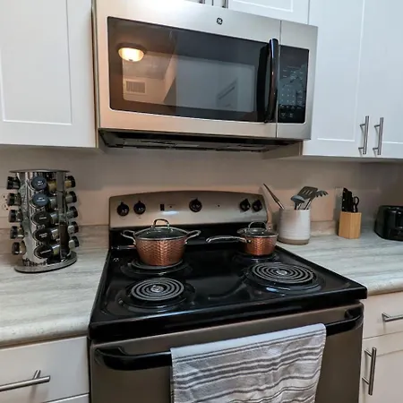 The Mid-Century Modern-2