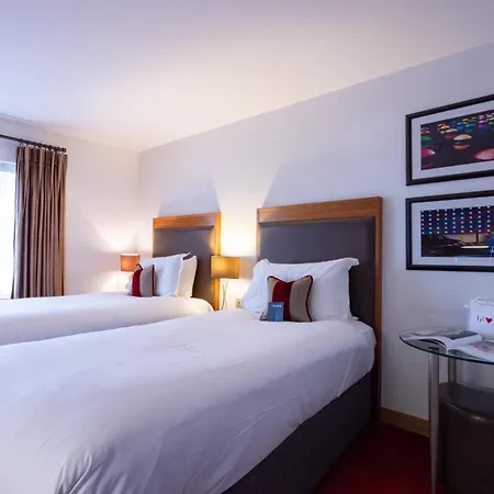 Bermondsey Square Hotel - A Bespoke Hotel-2
