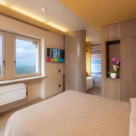 Titano Suites-2