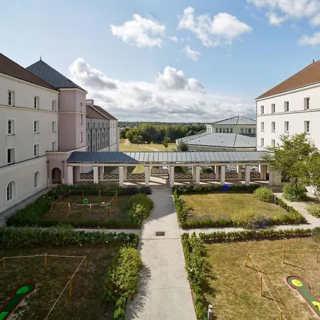 B&B Hotel Pres De Disneyland Paris-3