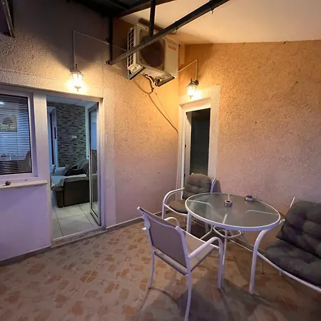 Apartman Guberinic,Tivat ,Trosoban Stan-3