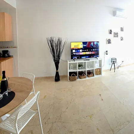 Lima Sol Apartment One Bedroom In The Center Of Torremolinos By Namaste Elite-2