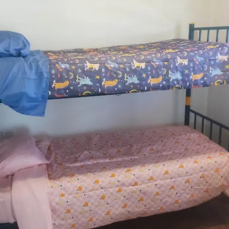 Tranquila E Intima Casa A Pasos Del Mar-2