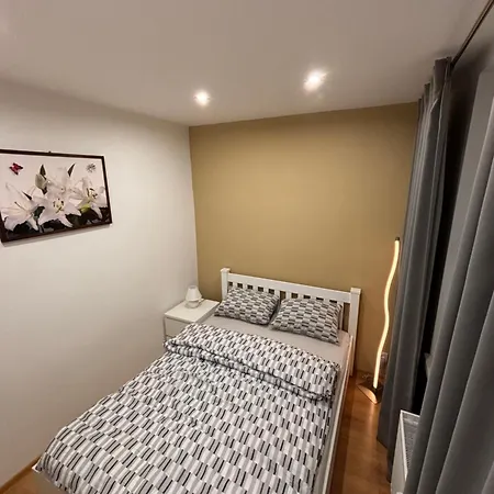 Tip Top Apartment-3