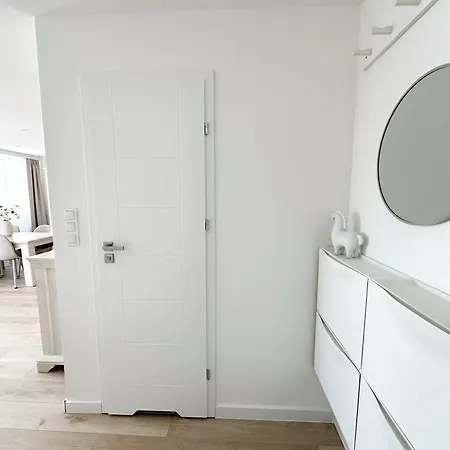 WHITE APARTMENTS - Grunwaldzka-2