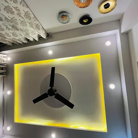 Luxury 1 Rk In New Delhi-3