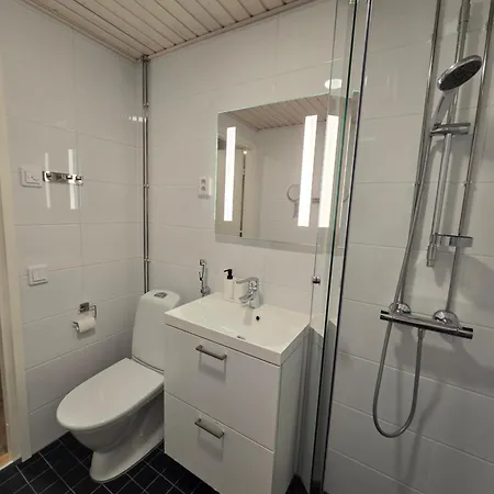 Sea View Studio Apartment In Helsinki City Centre-2