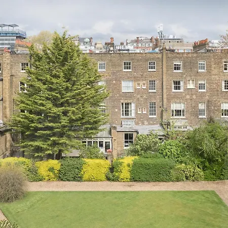 The Montague On The Gardens-2