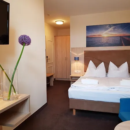 Hotel Am Alten Hafen-2