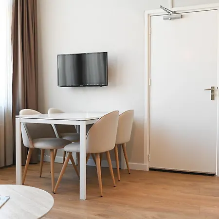High Street Apartments-3