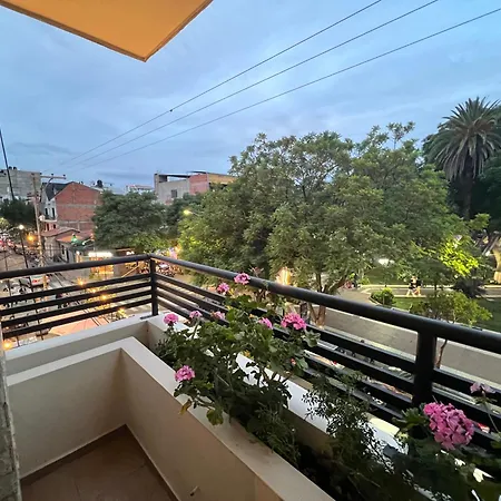 Central Apartments Tarija, Frente A La Plaza Sucre-3