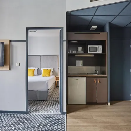 Appart'Hotel Odalys City - Bioparc Lyon Est-2