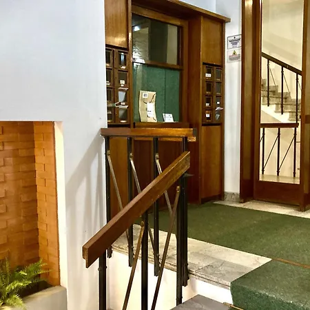 Luxury Apartment With 2 Bedrooms - Florence City Center - Residenza Michelangelo-3