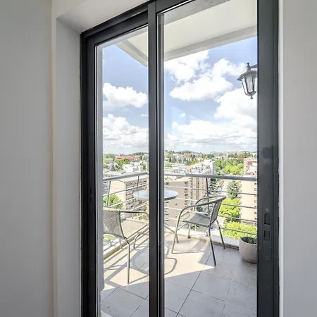 Mira Bracara By House And People-2