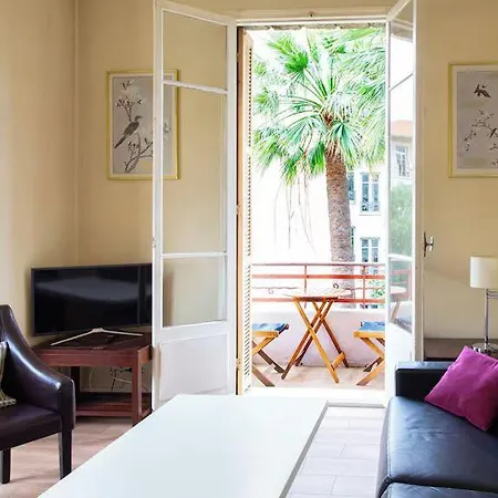 Charmant Appartement Avec Terrasse En Plein Coeur De Nice A Deux Pas De La Mer !-2