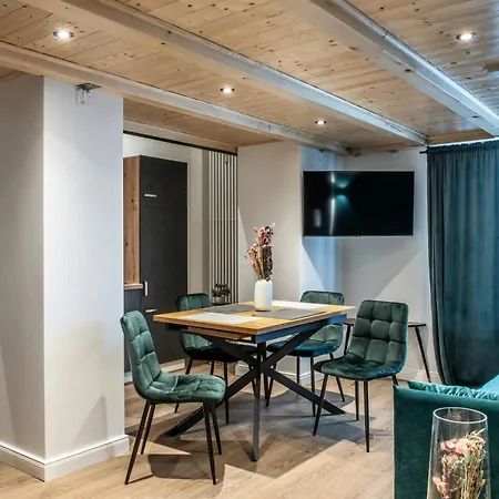 Oran Apartment 8-3