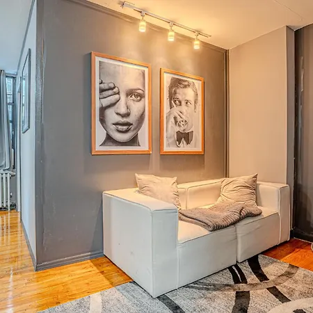 Stylish 3Bd Near Empire-3