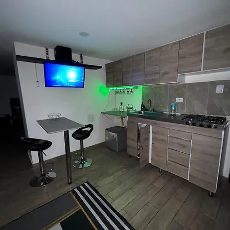 Lindo Apartamento Bien Ubicado-2