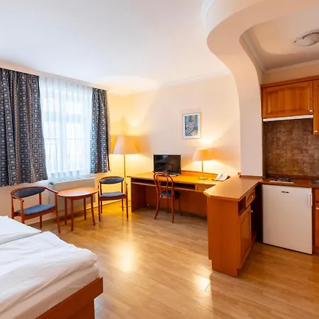 Hotel Pannonia-2