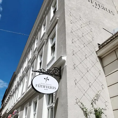 Pension Fünfhaus-2