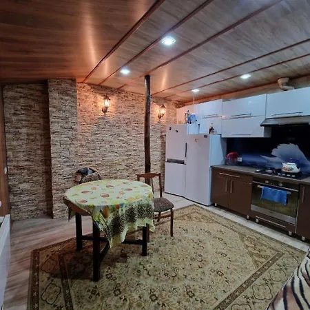 2 Room Central-3