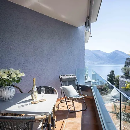 Apartment Junior Suite Classic - Isole Di Brissago By Interhome-2
