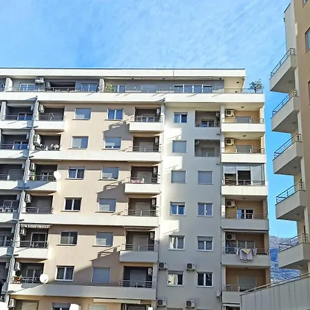Budva City De Lux-3