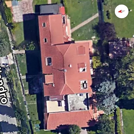 Angy House 25-3