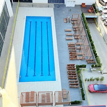 Green Diamond 3 Bedroom-2