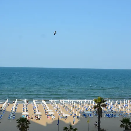 Golden Rainbow Beach Hotel-2