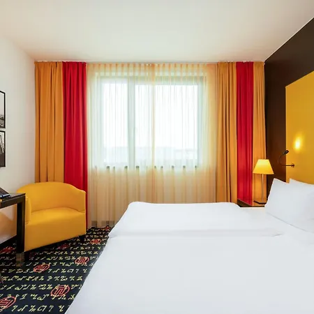 Holiday Inn Munich - Westpark, an IHG Hotel-3